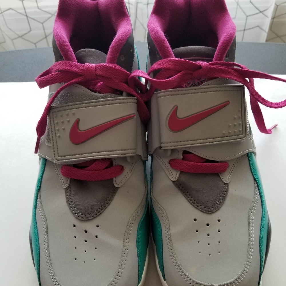 Nike Diamond Turf Vintage
